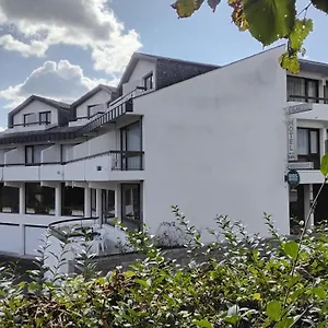 2* Hotel Logis L'elanceze